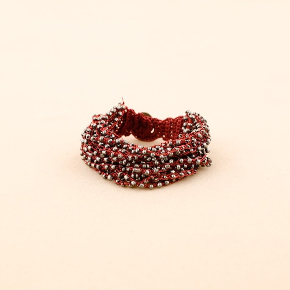 ETHNIC BEADED BRACELET