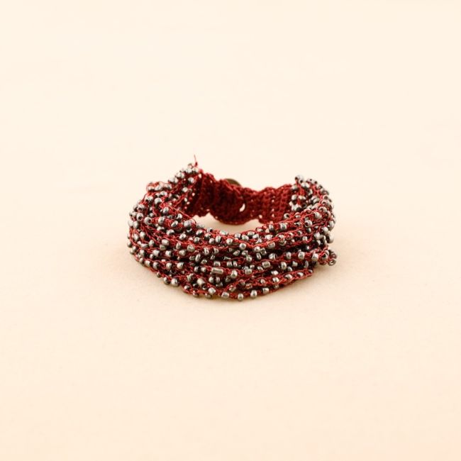 ETHNIC BEADED BRACELET