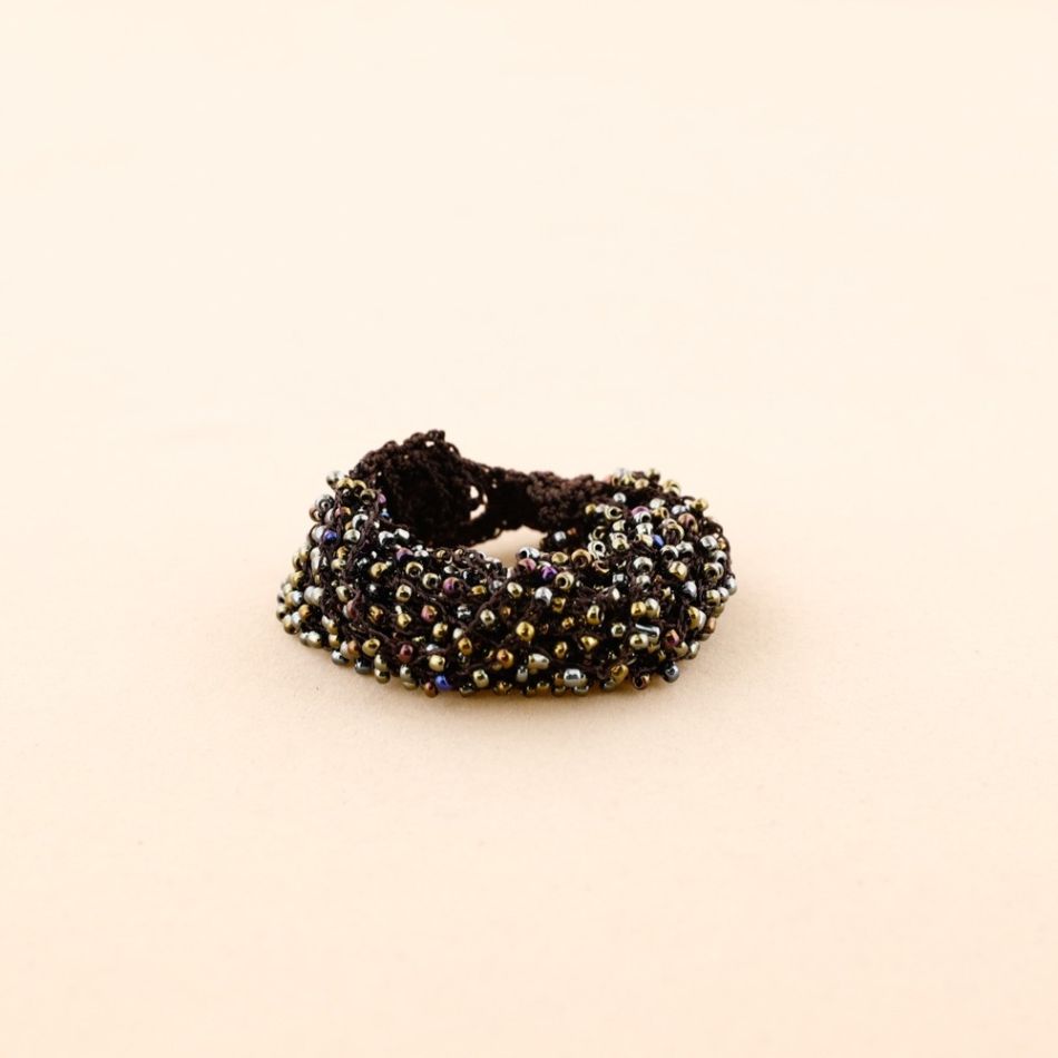 ETHNIC BEADED BRACELET
