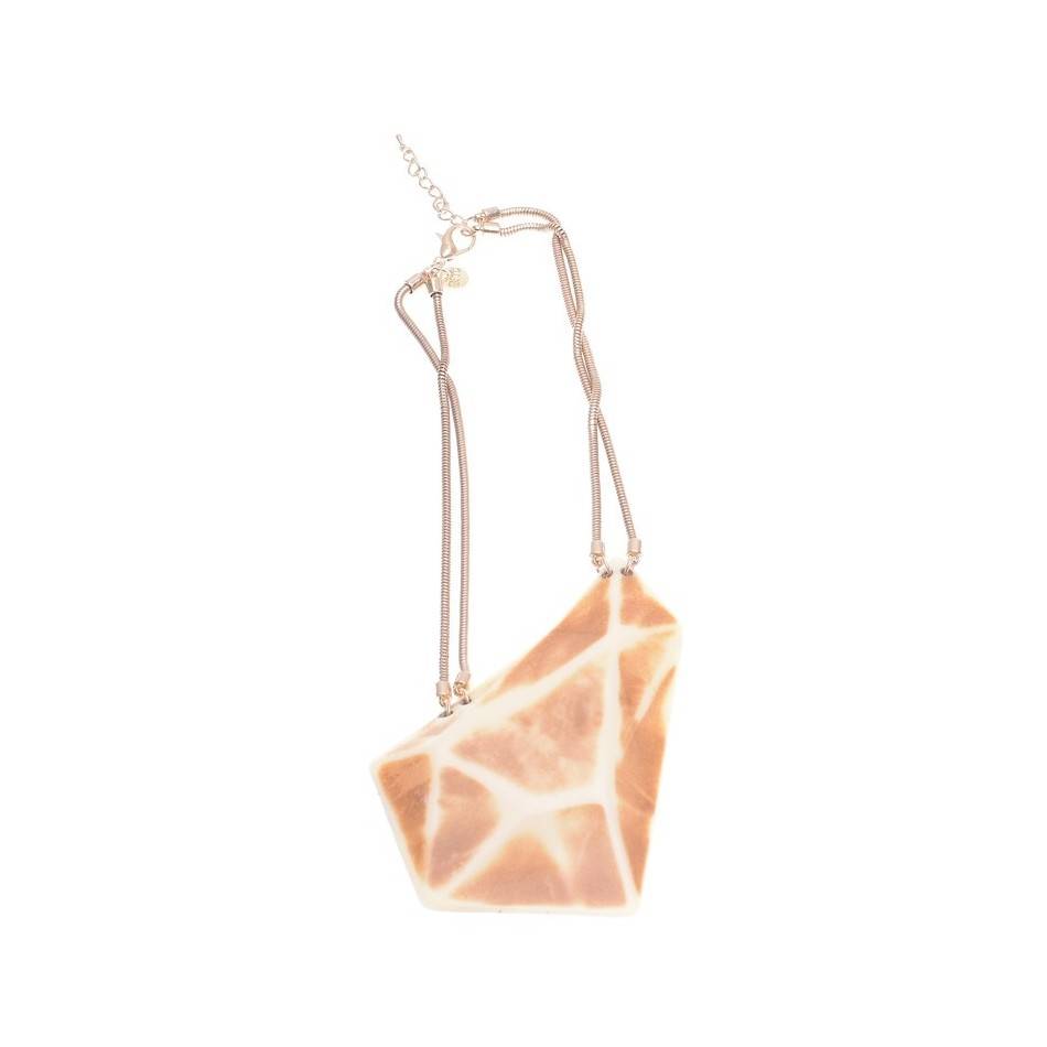 RESIN CHEST SHORT NECKLACE