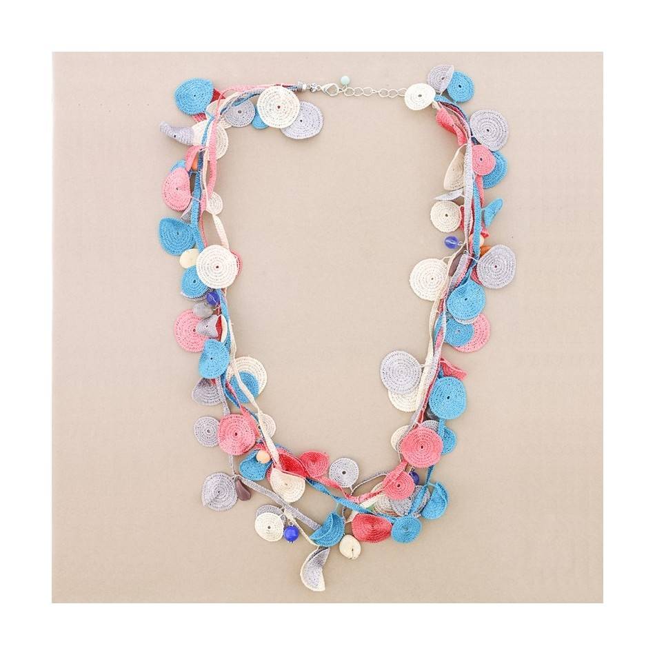 COLLAR LARGO PIEZAS GANCHILLO COLORES