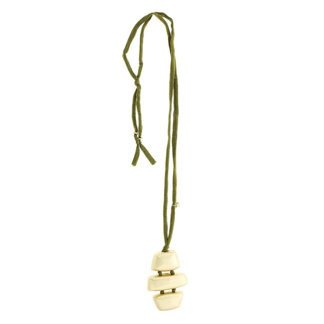 LONG METAL PENDANT NECKLACE