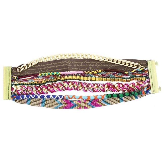 MULTI-STRAND BRACELET WITH MAGNET CLOSURE