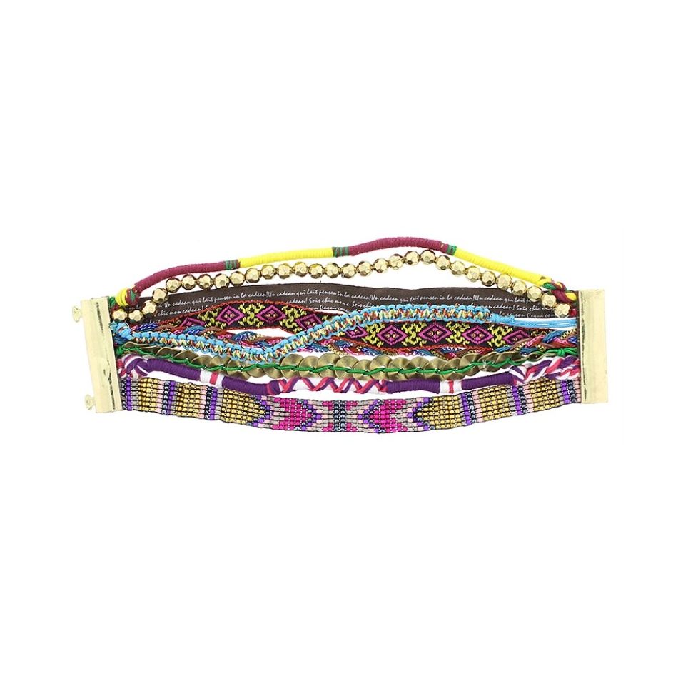 ETHNIC BRACELET WITH MAGNET CLOSURE