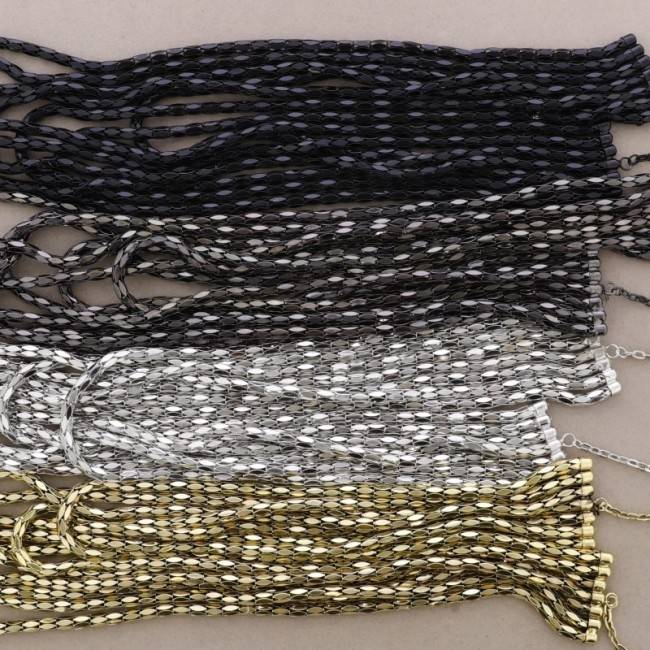 COLLAR LARGO CADENAS METAL