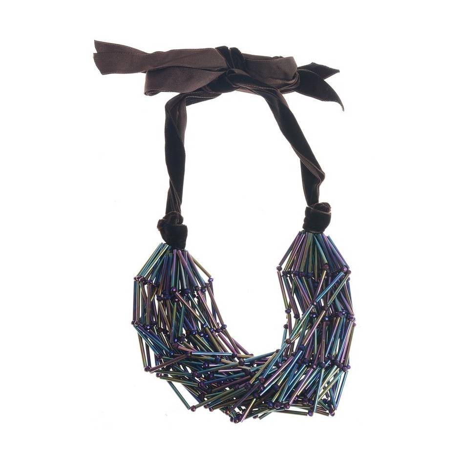 BEADED MULTI-STRAND SHORT NECKLACE