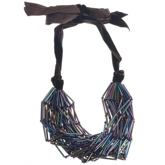 BEADED MULTI-STRAND SHORT NECKLACE