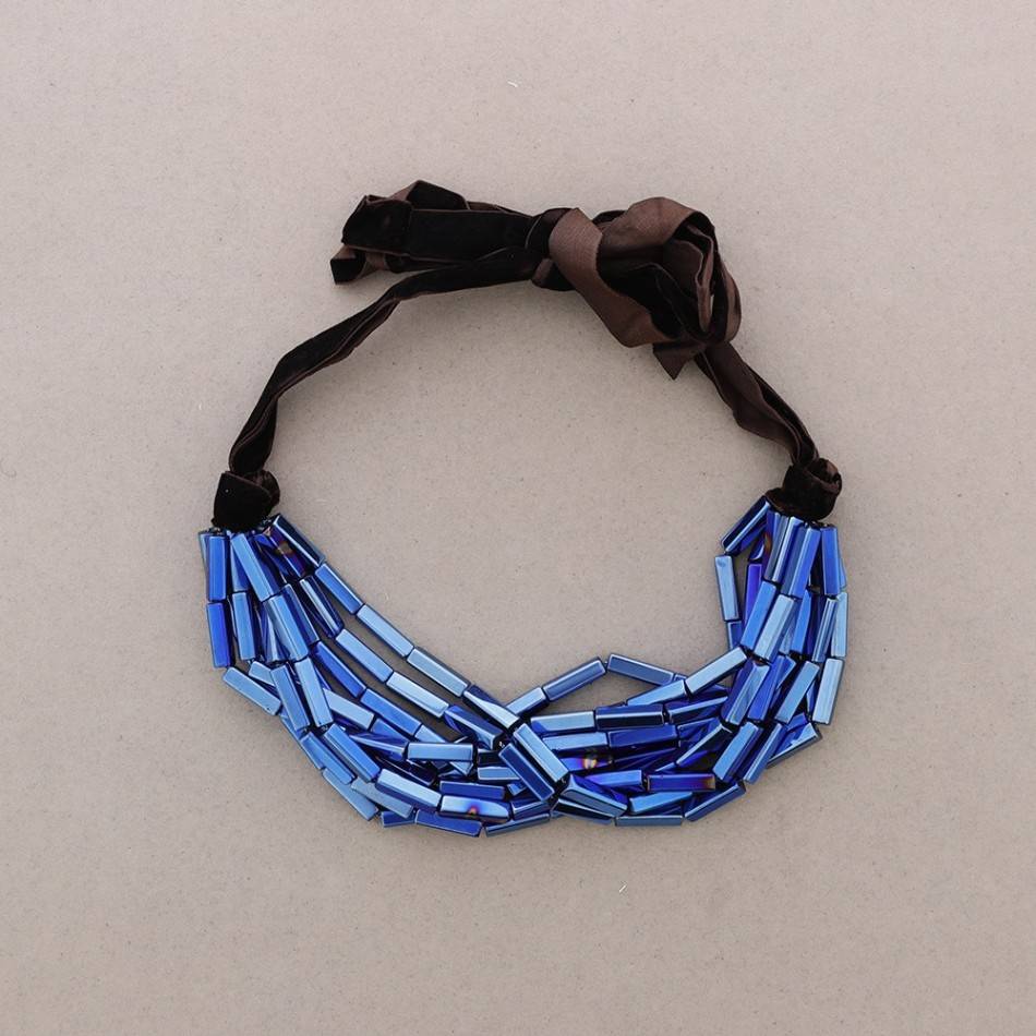 CRYSTAL BEADS SHORT NECKLACE