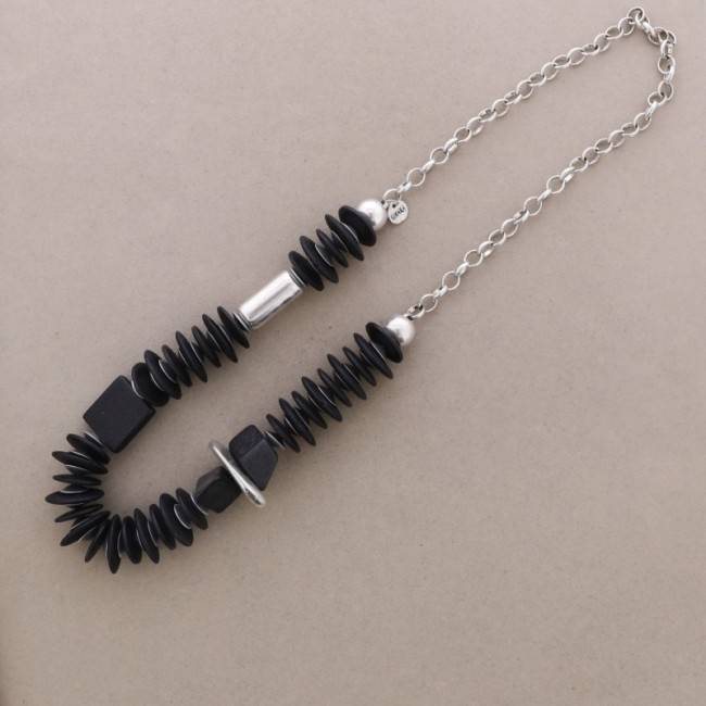 COLLAR LARGO CUENTAS