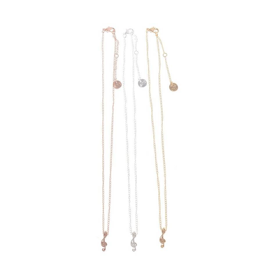 METAL PENDANT SHORT NECKLACE