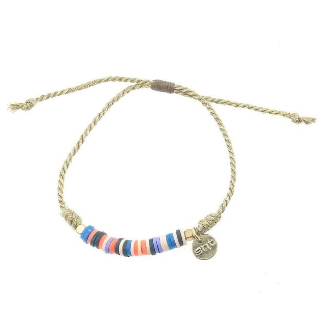 MACRAMÉ BRACELET WITH FIMO BEADS