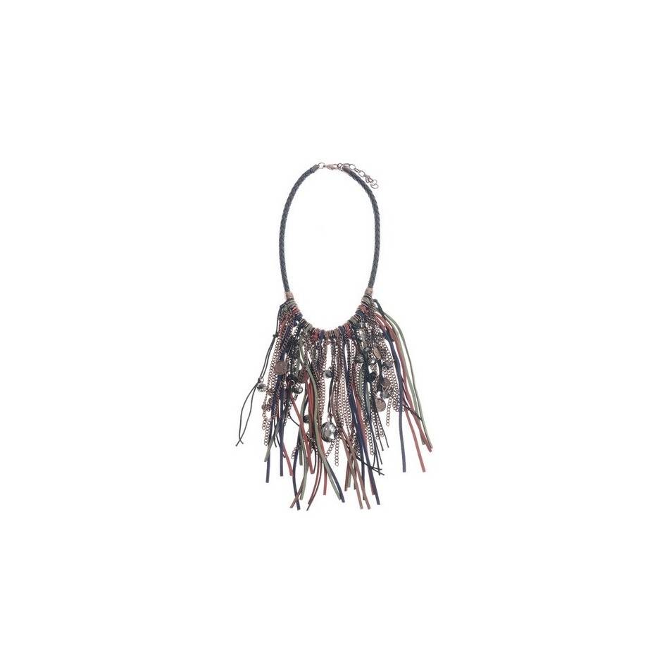 FRINGED PENDANT SHORT NECKLACE