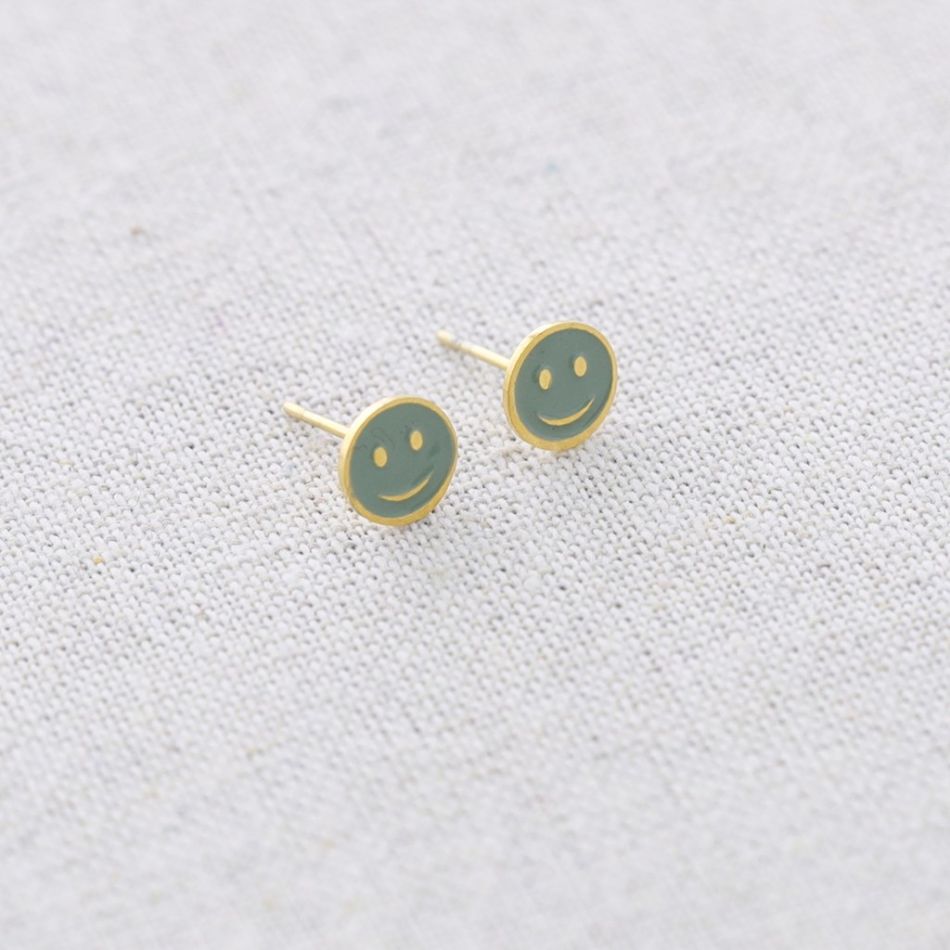STEEL EARRINGS WITH ENAMEL SMILEY MEDAL