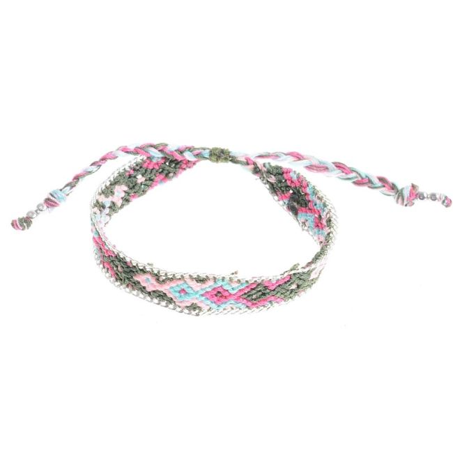 ETHNIC MACRAME BRACELET