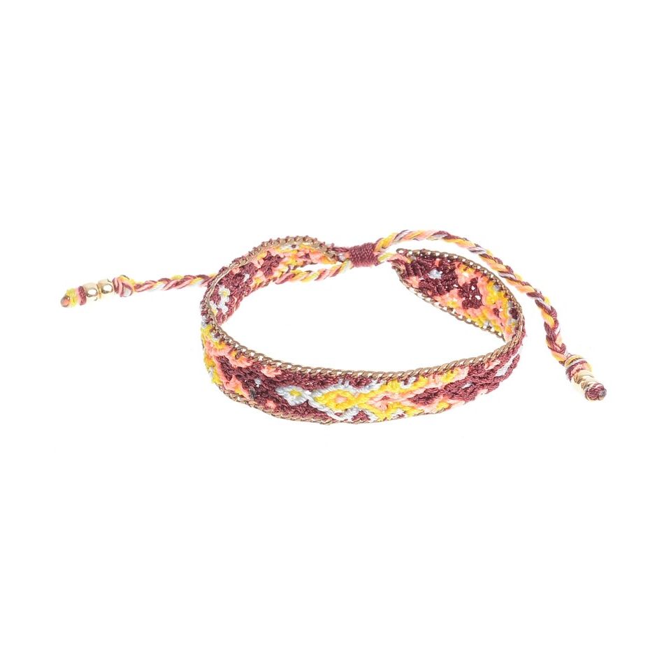 ETHNIC MACRAME BRACELET