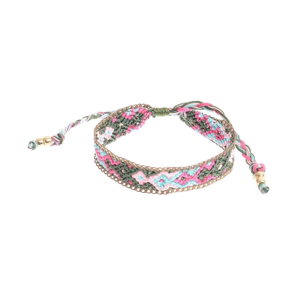 ETHNIC MACRAME BRACELET