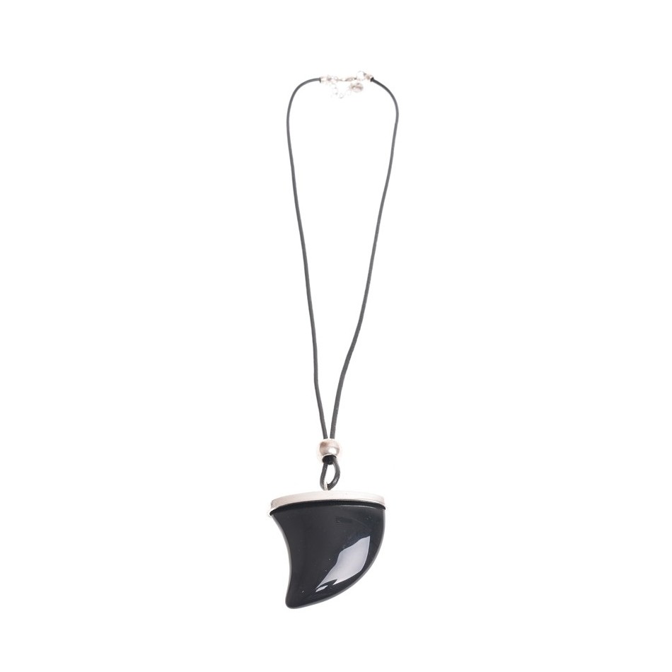 COLLAR LARGO COLG. METAL RESINA