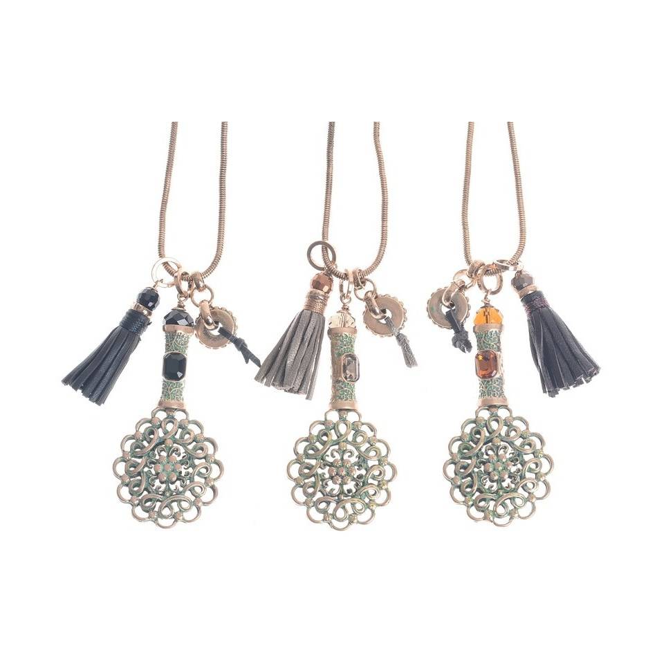 LONG NECKLACE PENDANT