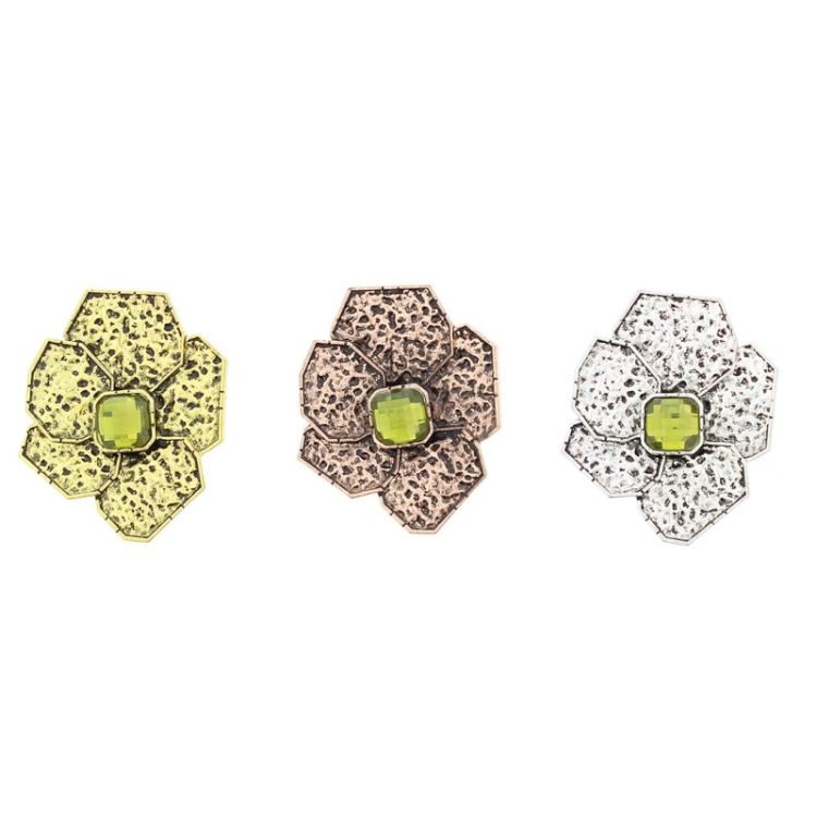 FACETED METAL CRYSTAL BROOCH 2