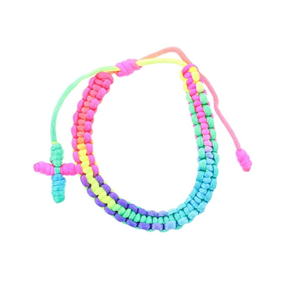 MACRAMÉ CROSS BRACELET