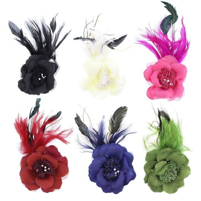 FEATHERS FLOWER BROOCH