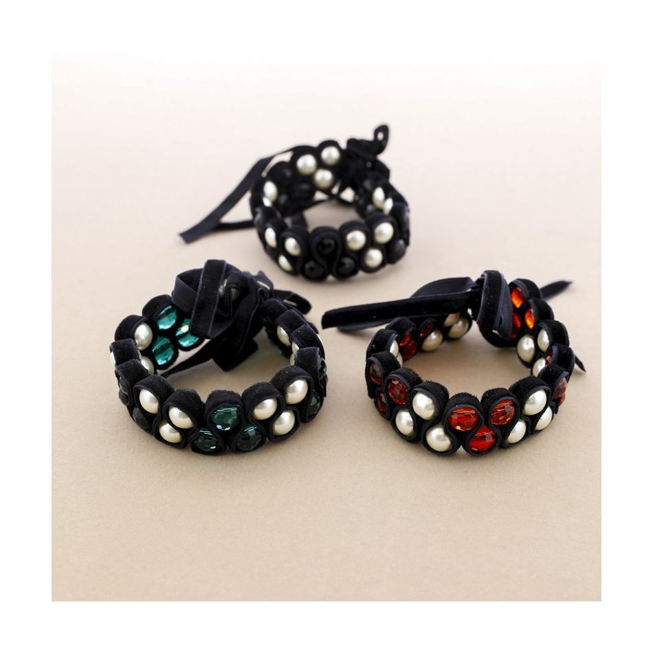 DOUBLE ROW VELVET BEADS BRACELET