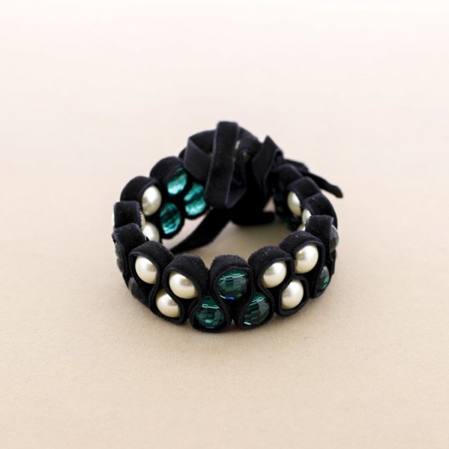 DOUBLE ROW VELVET BEADS BRACELET
