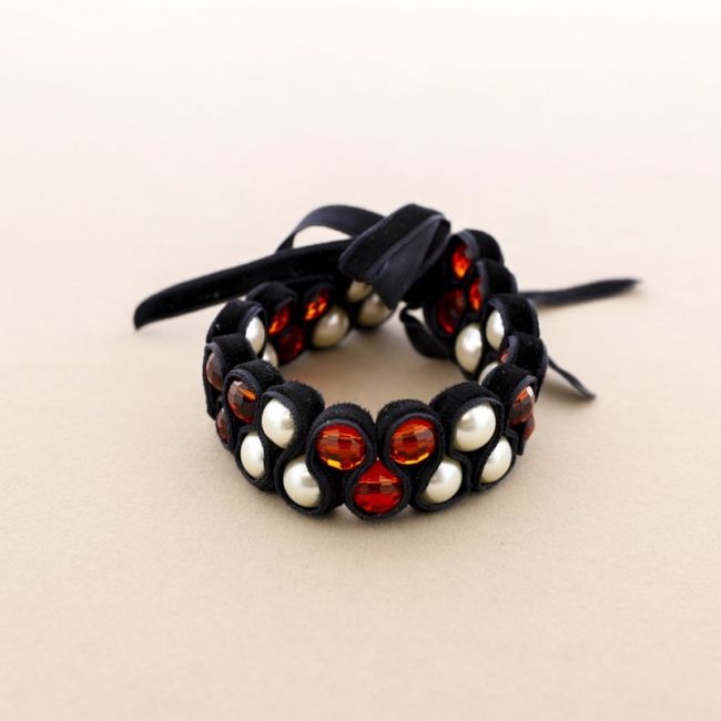 DOUBLE ROW VELVET BEADS BRACELET