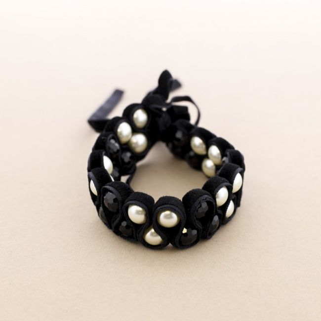 DOUBLE ROW VELVET BEADS BRACELET