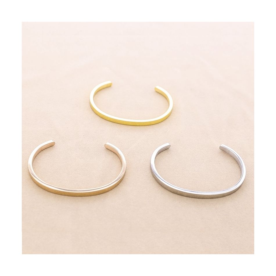 ADJUSTABLE STEEL BRACELET