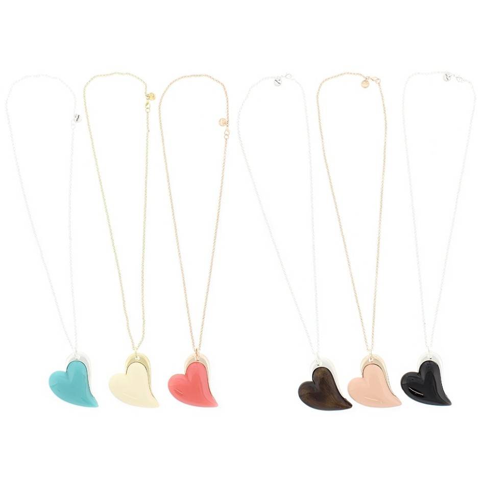HANGING NECKLACE METAL RESIN
