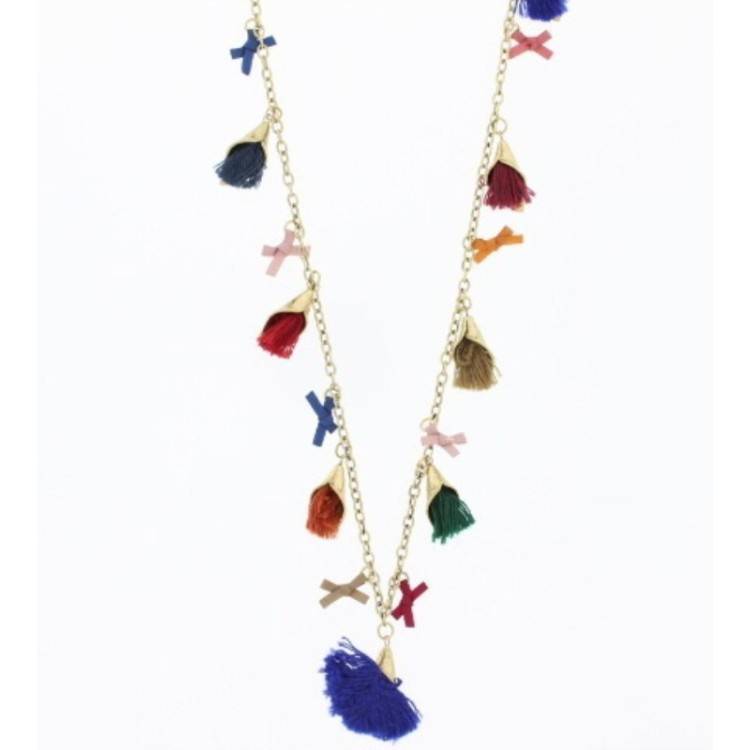 LONG CHAIN NECKLACE WITH FRINGE PENDANTS