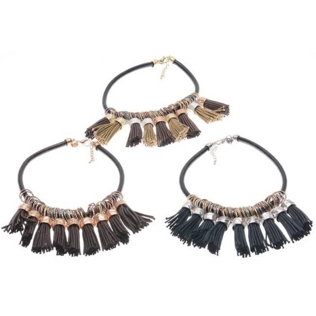 FRINGED LEATHER SHORT NECKLACE