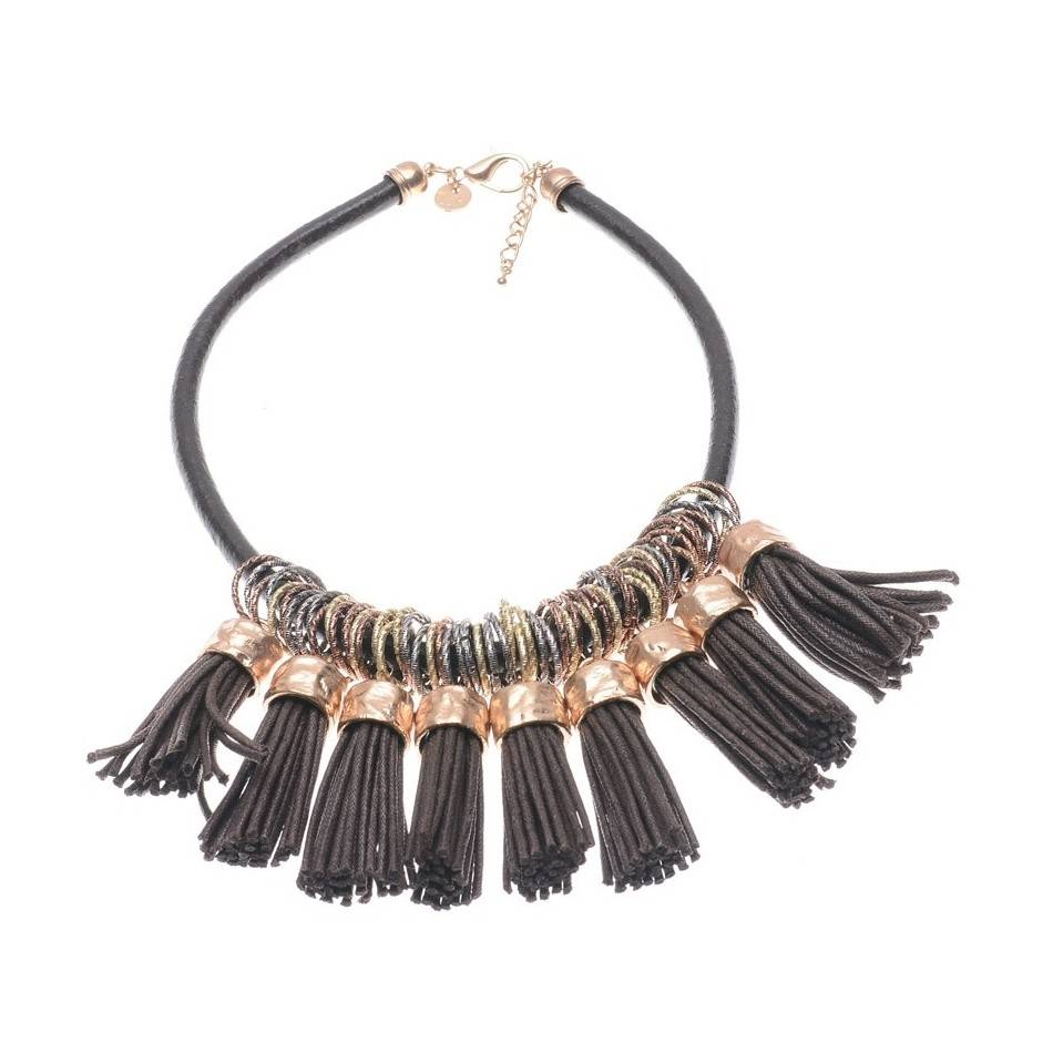 FRINGED LEATHER SHORT NECKLACE