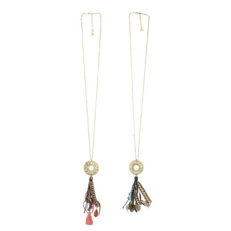 LONG POMPOM CIRCLE NECKLACE 2