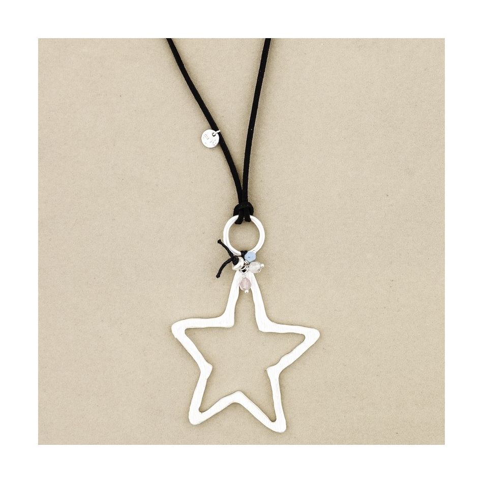 LONG STAR PENDANT NECKLACE