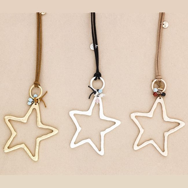 COLLAR LARGO COLGANTE ESTRELLA
