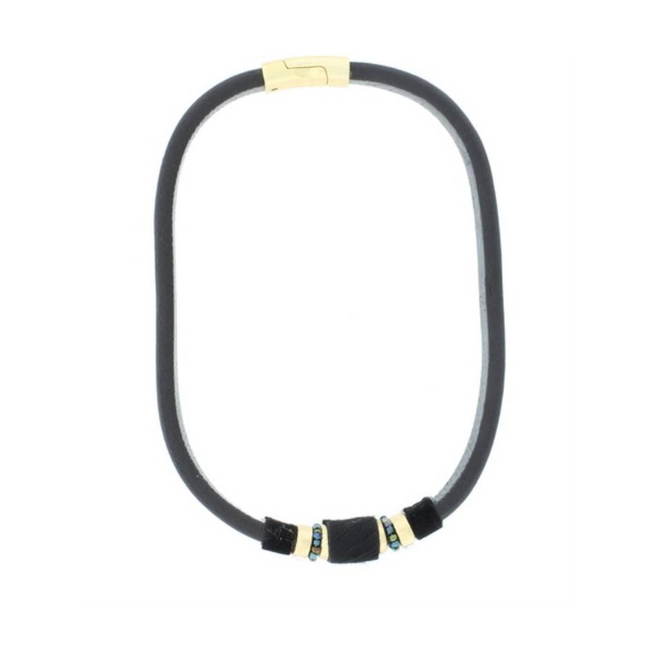 LEATHER SHORT NECKLACE WITH BEADS