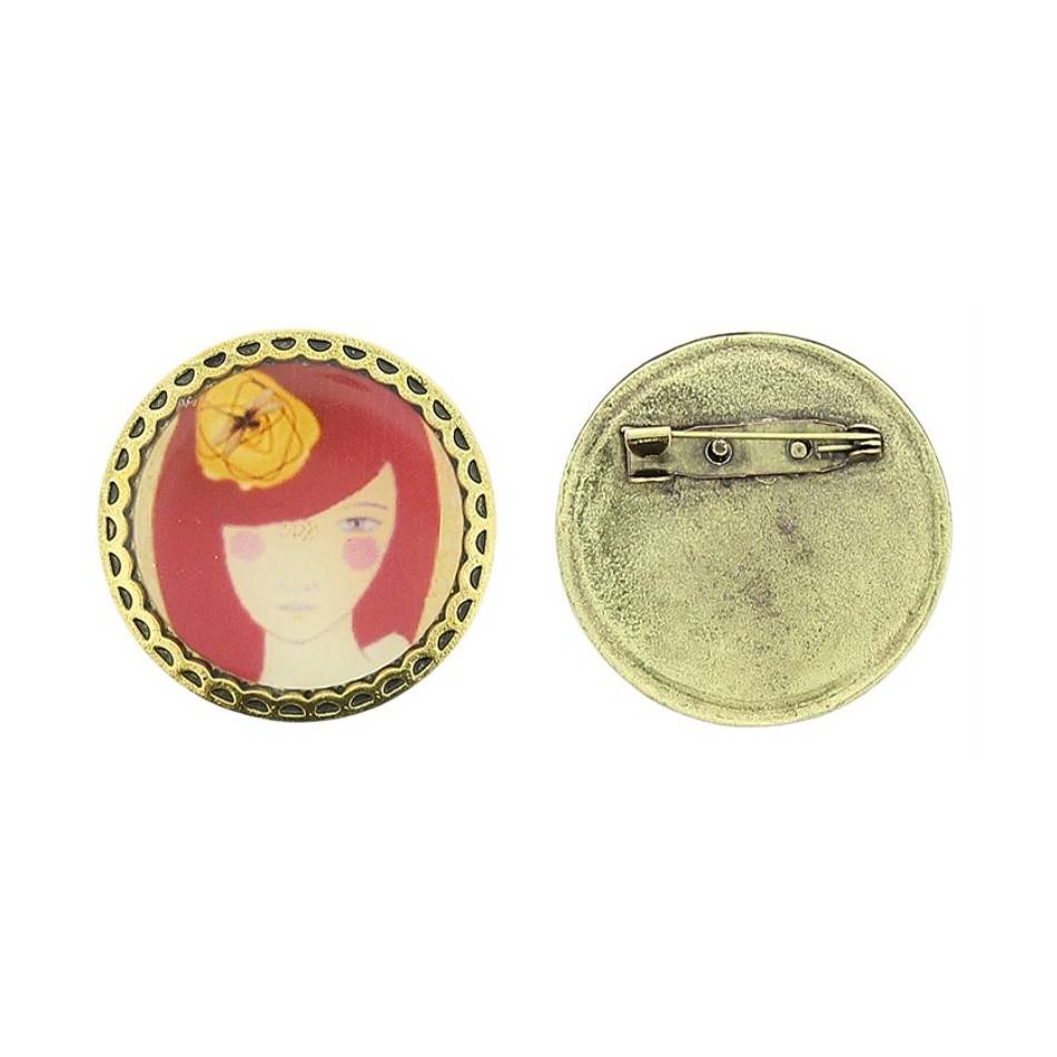 METAL ENAMEL BROOCH
