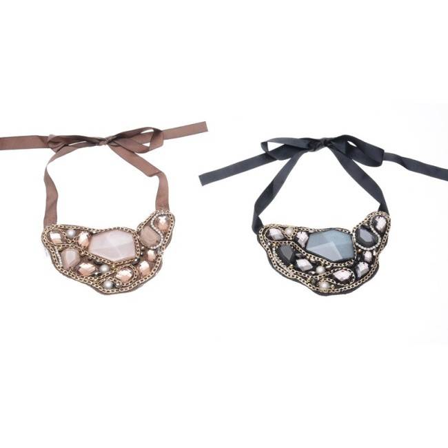 COLLAR BABERO CUENTAS FACETADAS
