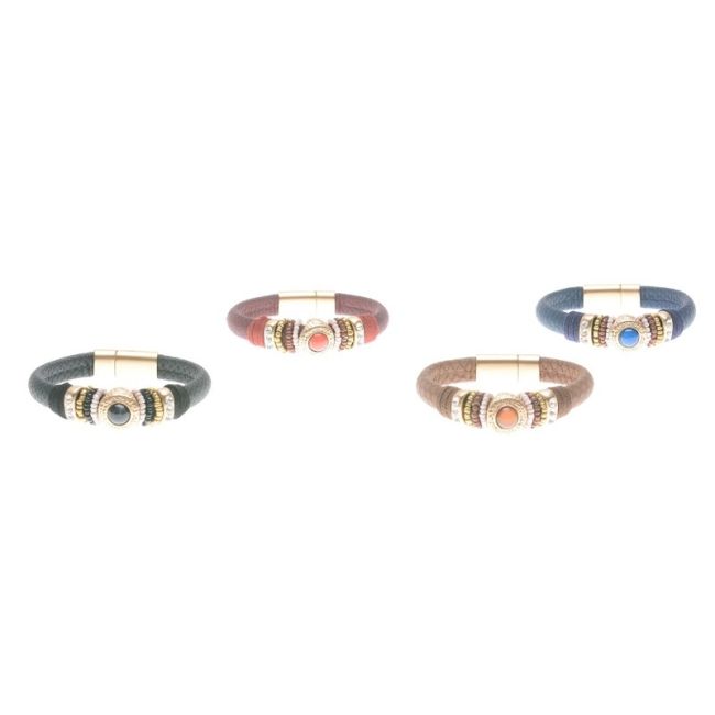 LEATHER BRACELET WITH RINGS AND BEADS
