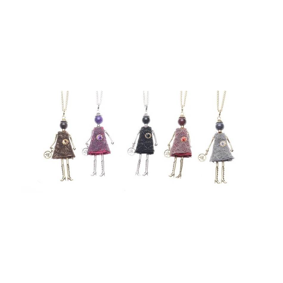 LONG PENDANT NECKLACE DOLL