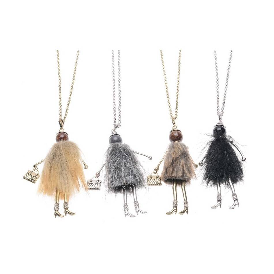 LONG PENDANT NECKLACE DOLL