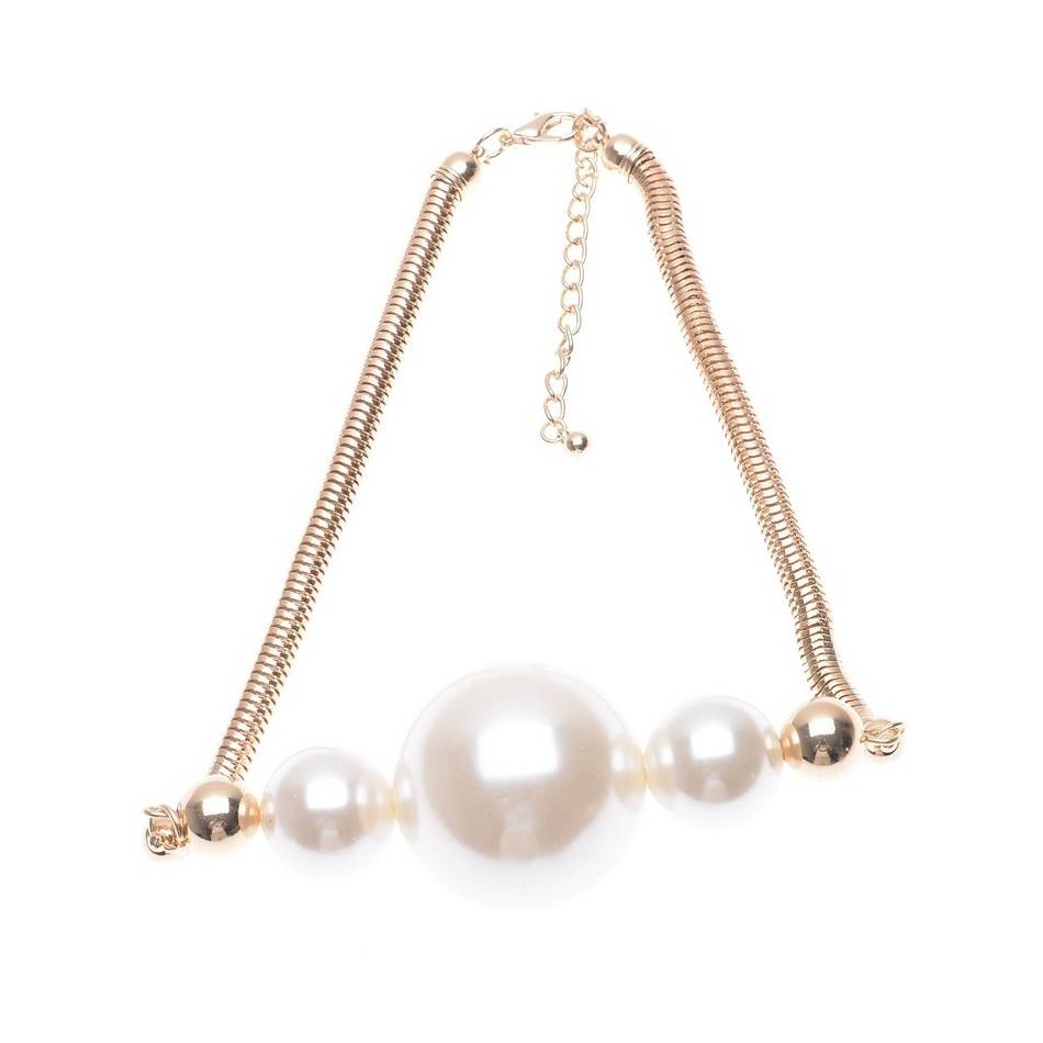 IMI BALL SHORT NECKLACE. PEARL