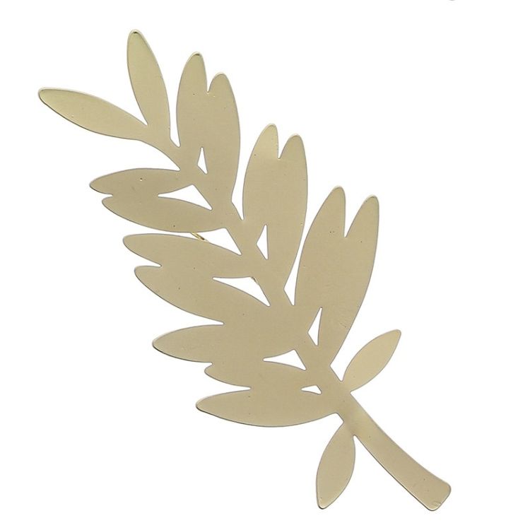 METAL SPLIT BROOCH 2