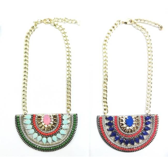 CRYSTAL HALF MOON SHORT NECKLACE