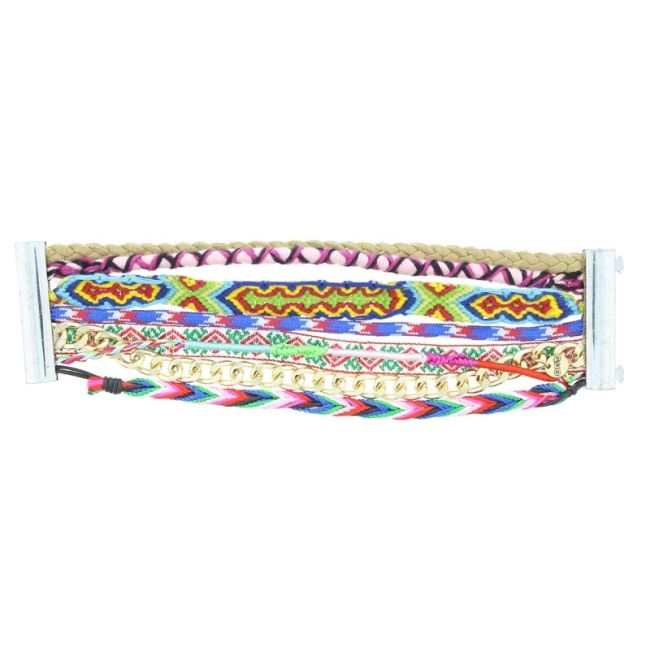 SEVERAL MAGNET CLOSURE BRACELET