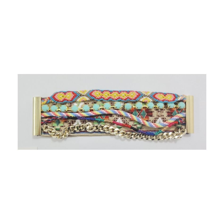 SEVERAL MAGNET CLOSURE BRACELET