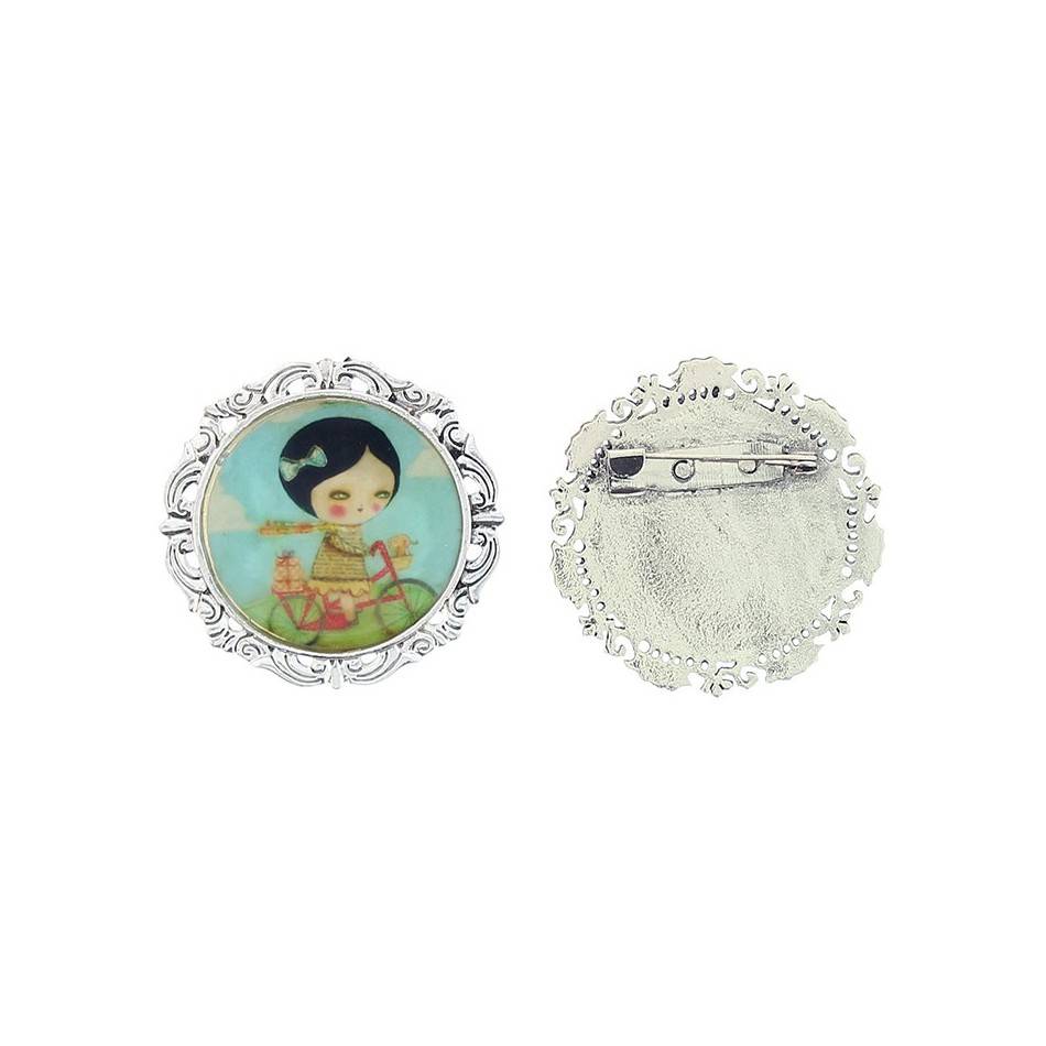 METAL ENAMEL BROOCH