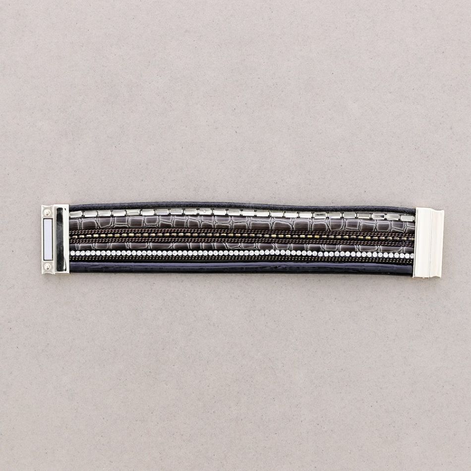 STRIPS BRACELET WITH MAGNET CLOSURE